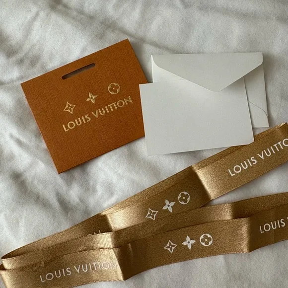 Louis Vuitton Damier Ebene Croisette Bag - RARE MINT CONDITION - Picture 7 of 12